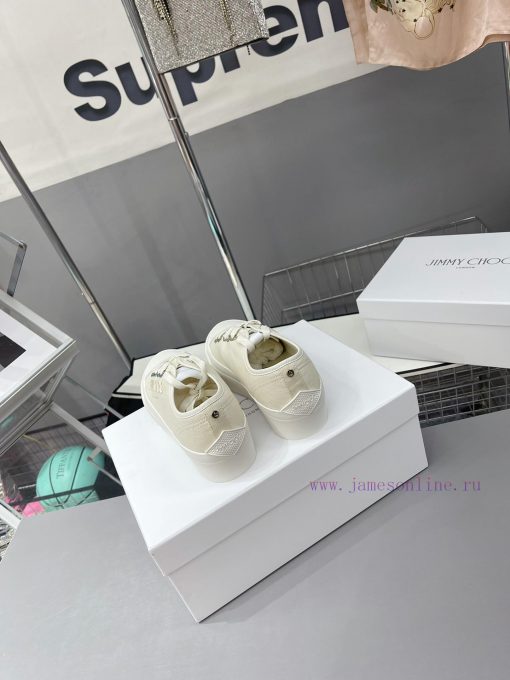 JIMMY CHOO is now available for sale, featuring canvas casual white shoes with the latest crb6uacn1t - Image 10