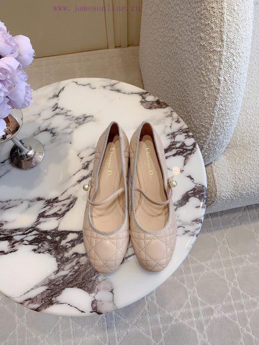 Dior's new diamond grid pearl thick heel Mary Jane single shoes are exquisite and well behavd0fmdmym