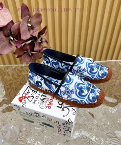 Dolce&Gabbana Banner printed fisherman's shoes——————————The style of D&G hemp bottom fishinglgg2ogzb