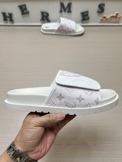 LOUIS VUITTON LV official website's popular men's Velcro slippers are available for sale simi24bf2y4 - Image 6