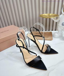 𝒈𝒊𝒂𝒏𝒗𝒕𝒐𝒓𝒐𝒔𝒔𝟐𝟒𝒔𝒔 The small pointed design is super cool, classic and versatile, and can be pemr9etngj