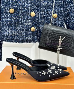 L * V Donkey 24S popular model with rhinestones and empty spaceSandal seriesThe shoe upper io2ti2w50