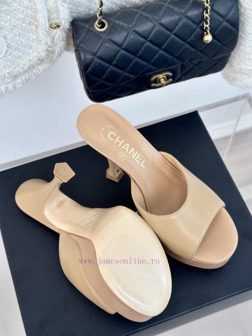 Chanel | Chanel 24P New Product ShowWaterproof platform double C high-heeled slippersParis F1moprx4l - Image 10