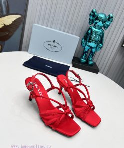 2024 SSS launches Prada's latest collection of long and short boots, sandals, single shoes, fpde27k3
