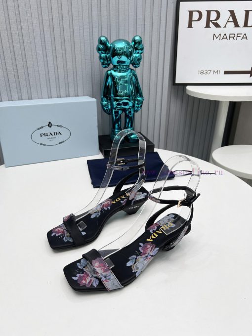 2024 SSS launches Prada's latest collection of long and short boots, sandals, single shoes, iasmdg4m - Image 3