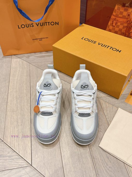 A must-have for couplesPurchasing grade new color spot supply LV Trainer PVC sports shoes, yt6yr0zc