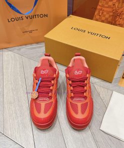 A must-have for couplesPurchasing grade new color spot supply LV Trainer PVC sports shoes, g4bpsvou