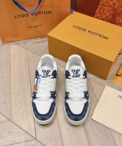 A must-have for couplesPurchasing grade new color spot supply LV Trainer PVC sports shoes05oo1v27