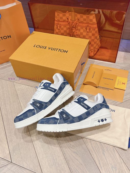 A must-have for couplesPurchasing grade new color spot supply LV Trainer PVC sports shoes05oo1v27 - Image 5