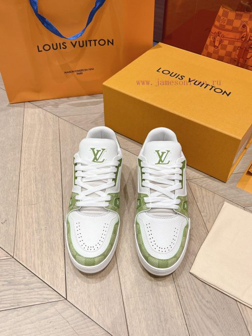 Men's styleLatest color Louis Vuitton Trainer Sneaker fashionable versatile low top casual bzxfdg5li