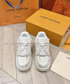 Purchasing levelGraffiti Latest Couple Series New ColorsLouis Vuitton Trainer Sneaker is a fgdt2gry3