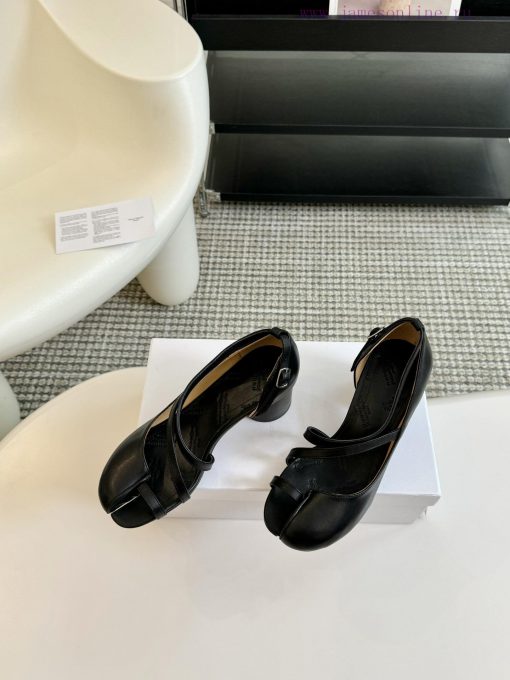Maison Margiela MM6 Tabi Split Toe Shoes 2024 New Product Best Buyer Purchasing 11 Perfect Rrgwnwivg - Image 4