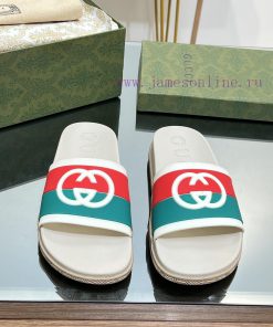 2024 GucciGucci unisex couple slippers jelly sandalsIn this edition series, the acronym of bzod05i44