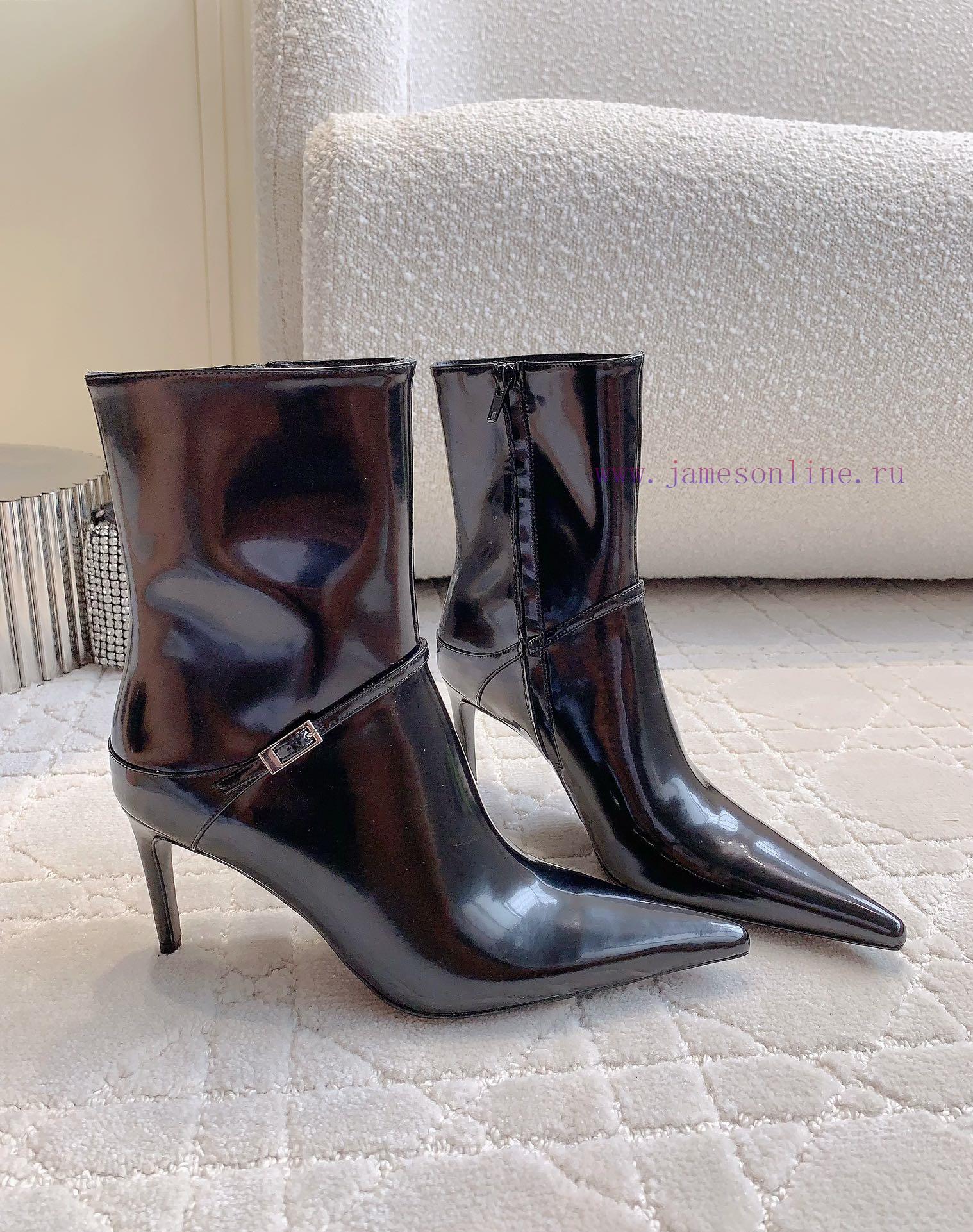 YSL's new high-heeled short boots were originally purchased and developed as a versatile sli7mwf3i3u - Image 5
