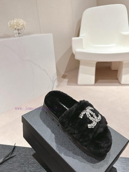 Purchasing grade𝗖𝗛 * 𝗔𝗡𝗟 | | 𝟐𝟎𝟐𝟒 woolen shoesTop tier high-end quality from large factorieswzx5fu96 - Image 6