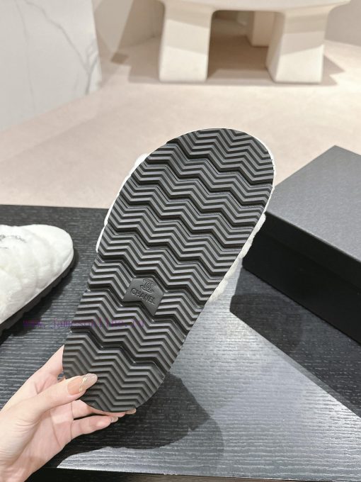 Purchasing grade𝗖𝗛 * 𝗔𝗡𝗟 | | 𝟐𝟎𝟐𝟒 woolen shoesTop tier high-end quality from large factoriesmot30bxn - Image 10
