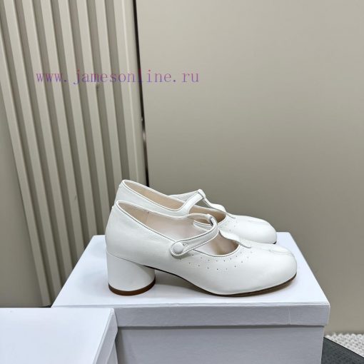 Purchasing level Maison Margiela MM6 tabi split toe shoes 2024 new products most popular buyn4slrbs2 - Image 6