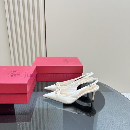 Valentino's hottest new products in 2024The new M ü ller shoes are also so easy to wearThe pxzkabdys
