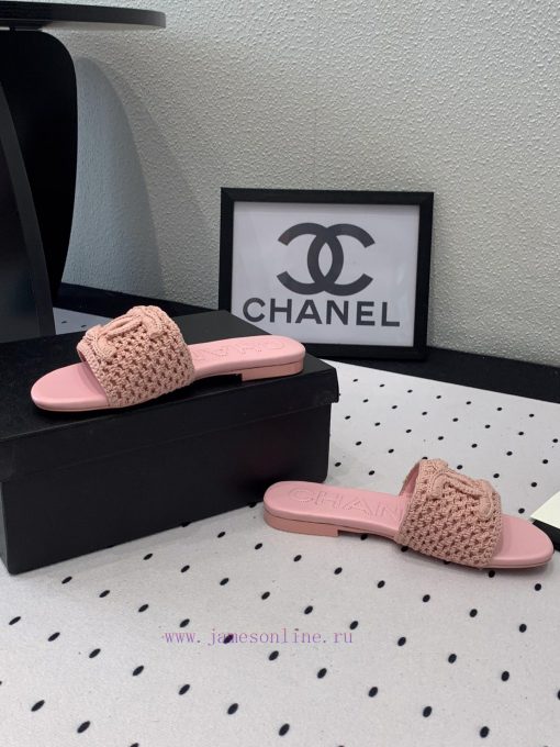Chanel's new flat slippers are a top of the line summer must-have cooler series. The upper ijya3phfl - Image 5