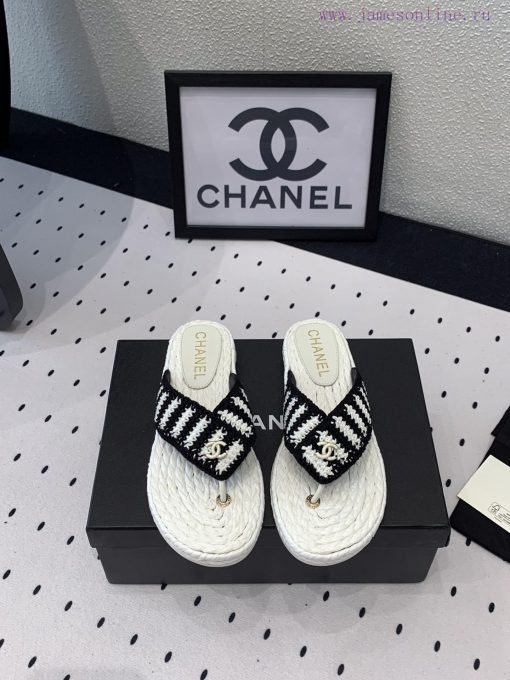 Chanel's new flat slippers are a top of the line summer must-have cooler series. They are su7b1257fo - Image 2