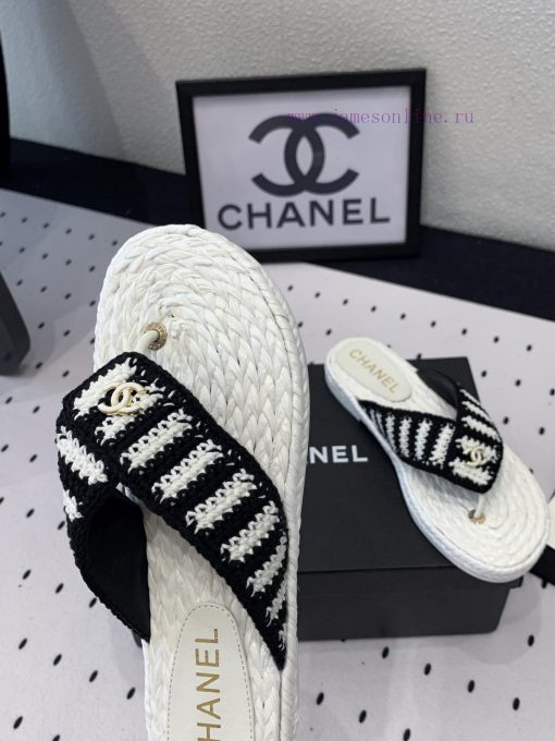 Chanel's new flat slippers are a top of the line summer must-have cooler series. They are su7b1257fo - Image 5