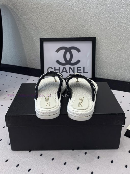 Chanel's new flat slippers are a top of the line summer must-have cooler series. They are su7b1257fo - Image 7