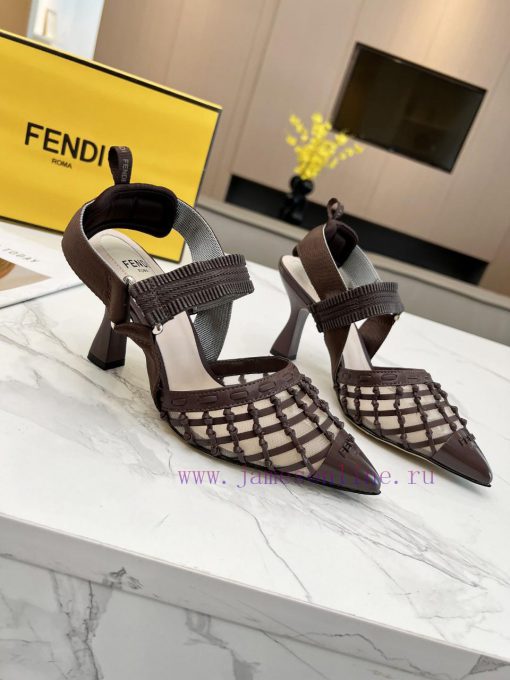 Fendi's new women's shoes feature a unique design and a perfect interpretation of avant-gardiaxxmwvq - Image 4