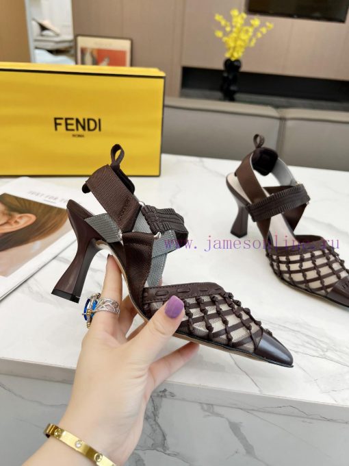 Fendi's new women's shoes feature a unique design and a perfect interpretation of avant-gardiaxxmwvq - Image 7