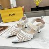 Fendi's new women's shoes feature a unique design and a perfect interpretation of avant-gard3c5hbqdt