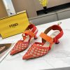 Fendi's new women's shoes feature a unique design and a perfect interpretation of avant-gard0sjv9old
