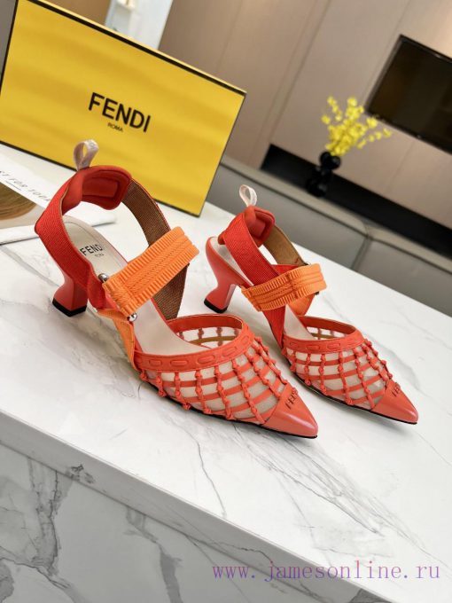 Fendi's new women's shoes feature a unique design and a perfect interpretation of avant-gard0sjv9old - Image 6