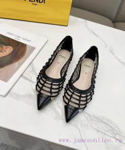 Fendi's new women's shoes feature a unique design and a perfect interpretation of avant-gardrmp8yndc