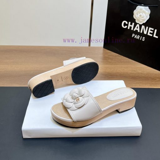 Top tierSynchronized Solid Wood Thick Bottom Slippers 2024 Summer New Chanel Camellia Cool S4s9x4k5b - Image 6