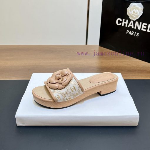 Top tierSynchronized Solid Wood Thick Bottom Slippers 2024 Summer New Chanel Camellia Cool Slenc67no - Image 7