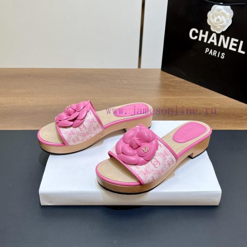 Top tierSynchronized Solid Wood Thick Bottom Slippers 2024 Summer New Chanel Camellia Cool Svwa8asz0 - Image 3