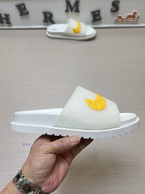LOUIS VUITTON LV official website's popular men's Velcro slippers are available for sale sim022l4q6r - Image 6
