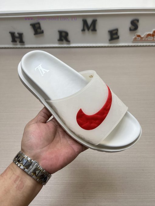 LOUIS VUITTON LV official website's popular men's Velcro slippers are available for sale simhg6toce8