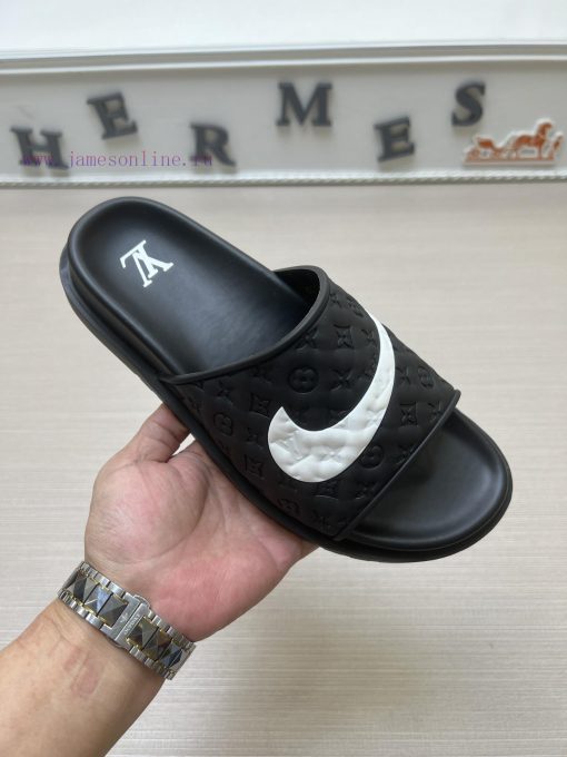 LOUIS VUITTON LV official website's popular men's Velcro slippers are available for sale simy1k7re4y - Image 2