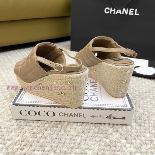 Chanel's new 24 year old grass woven wedge sandalsCode 35-41vbh5z0fk - Image 4