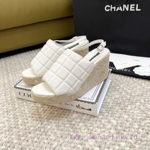 Chanel's new 24 year old grass woven wedge sandalsCode 35-41dt2w6scn - Image 3