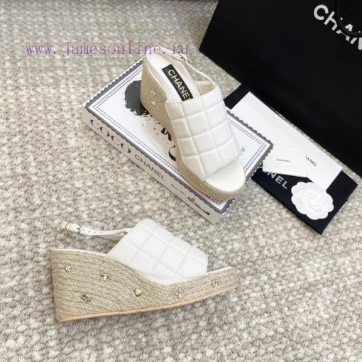 Chanel's new 24 year old grass woven wedge sandalsCode 35-41dt2w6scn - Image 9
