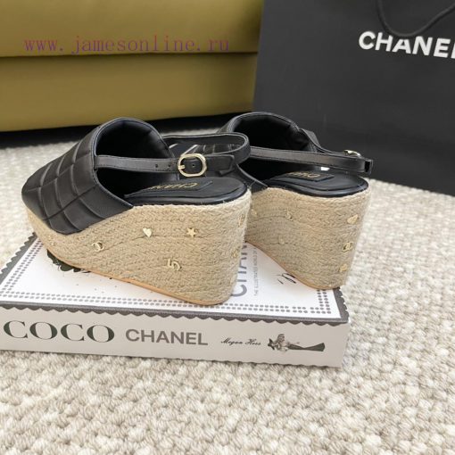 Chanel's new 24 year old grass woven wedge sandalsCode 35-411suj3f6p - Image 4