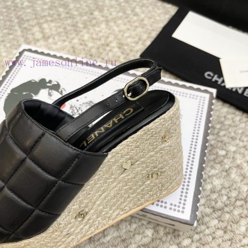 Chanel's new 24 year old grass woven wedge sandalsCode 35-411suj3f6p - Image 9