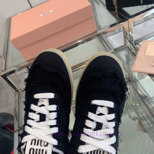Miu Miu 2024s new retro distressed fringed canvas shoesThis Miu Miu sports shoe cleverly expx7tivrwk - Image 7