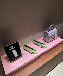 FERRAGAM * 24/Early Spring New Ferragamo Flat Single Shoes, this year's hot bow paired with hjfncqve