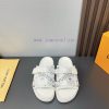 Top tierL * V Donkey 2024vs Summer Latest Wang Fried Sandals SeriesRound headed lazy person iinj6z26