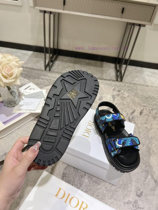New color top of the line 2024 summer blockbuster super Dior D Home 2024 New Velcro Sandals jw95dqwx - Image 9