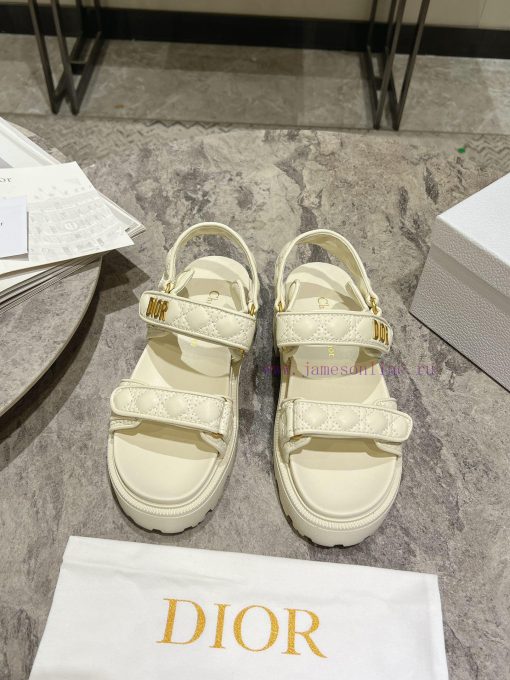 New color top of the line 2024 summer blockbuster super Dior D Home 2024 New Velcro Sandals i6himfh6