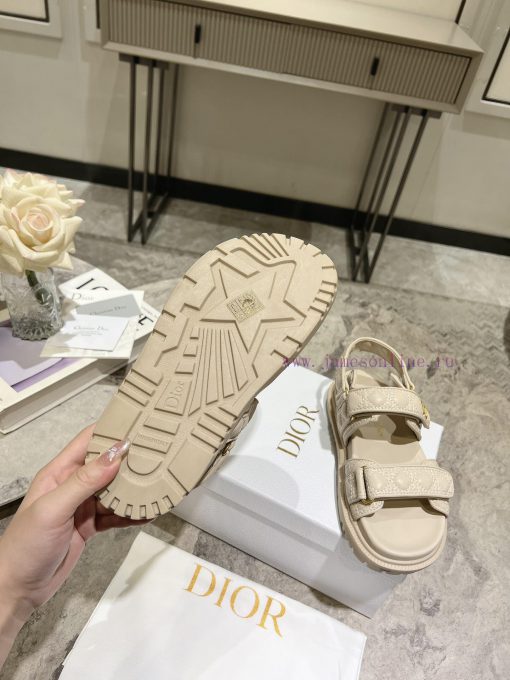 New color top of the line 2024 summer blockbuster super Dior D Home 2024 New Velcro Sandals 4o02ua2b - Image 10