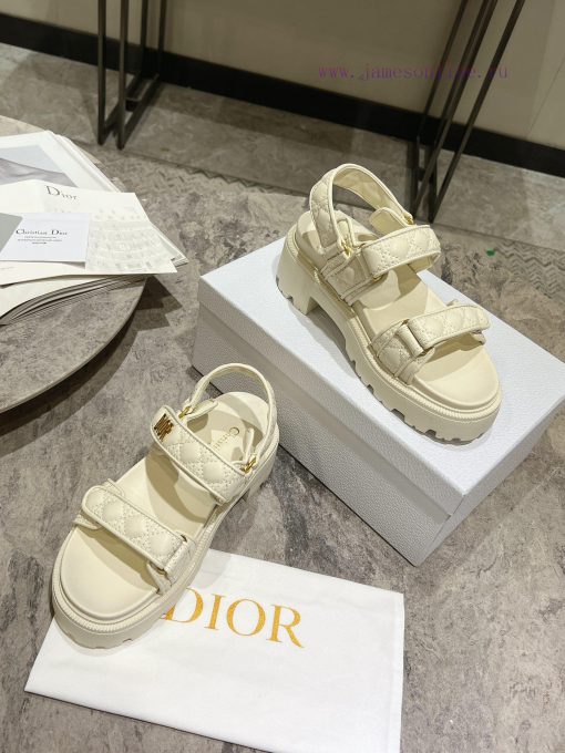 New color top of the line 2024 summer blockbuster super Dior D Home 2024 New Velcro Sandals i6himfh6 - Image 7